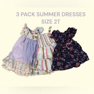 3 PACK SUMMER STYLE DRESSES IN SIZE 2T.  GENTLY WORN